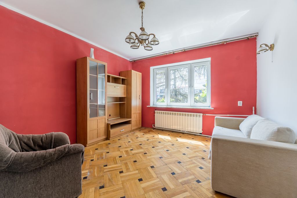 Дом на продажу в Warszawa Włochy - 6 комнат, 280 м²