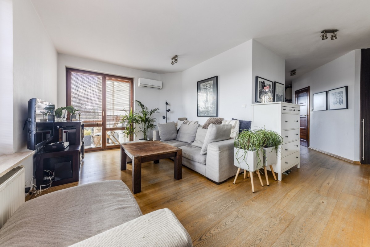 Mieszkanie - 3 pokoje - 77 m² - ul. Oświatowa Warszawa