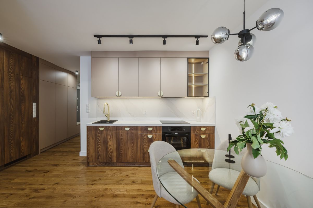 포즈난 울. 윌차크 4룸 아파트 - 65.17 m²