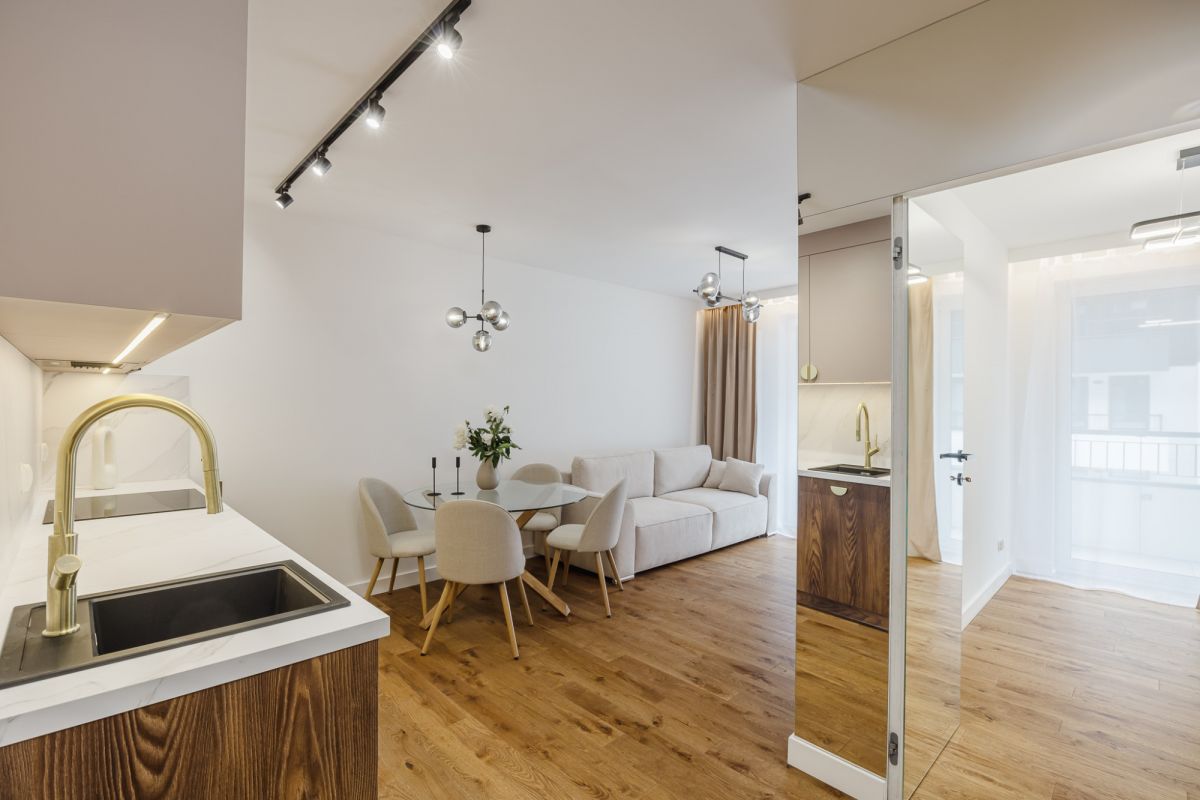 포즈난 울. 윌차크 4룸 아파트 - 65.17 m²