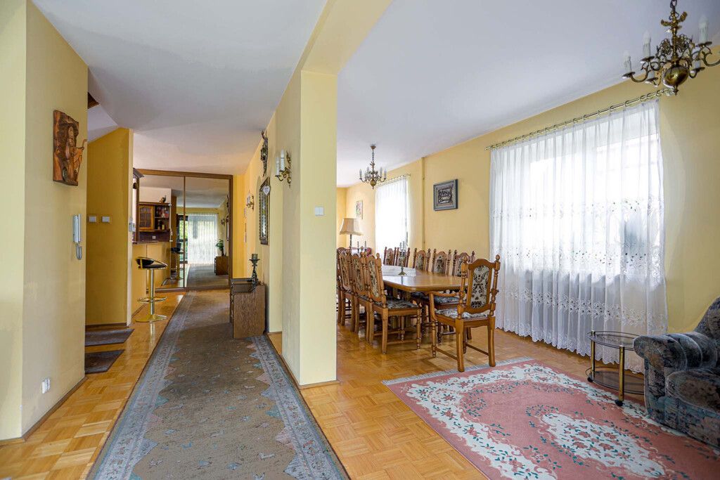 Dom - 7 pokoi - 397 m² - ul. Aleksandra Janowskiego Latchorzew