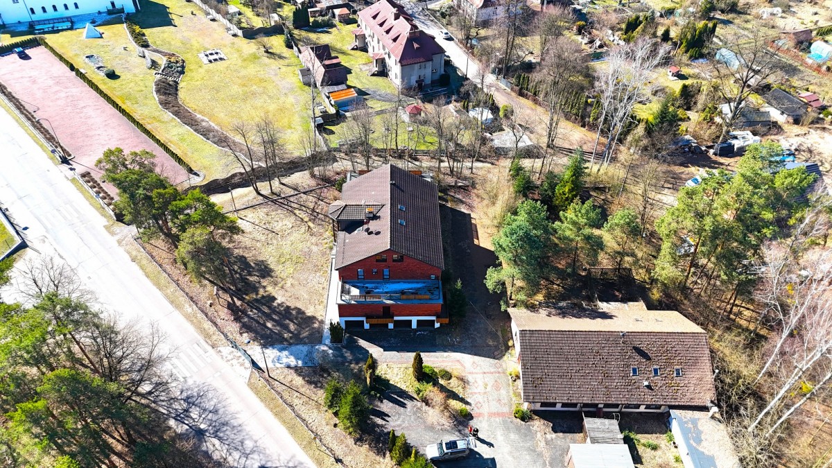Об'єкт - 25 кімнат - 842 м² - вул. Красіцького Крупський Млин