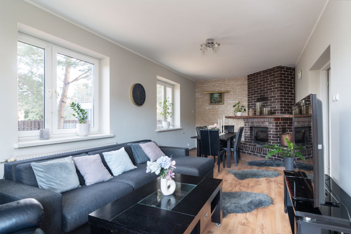 Dom - 8 pokoi - 220 m² - ul. Małołęcka Nieporęt