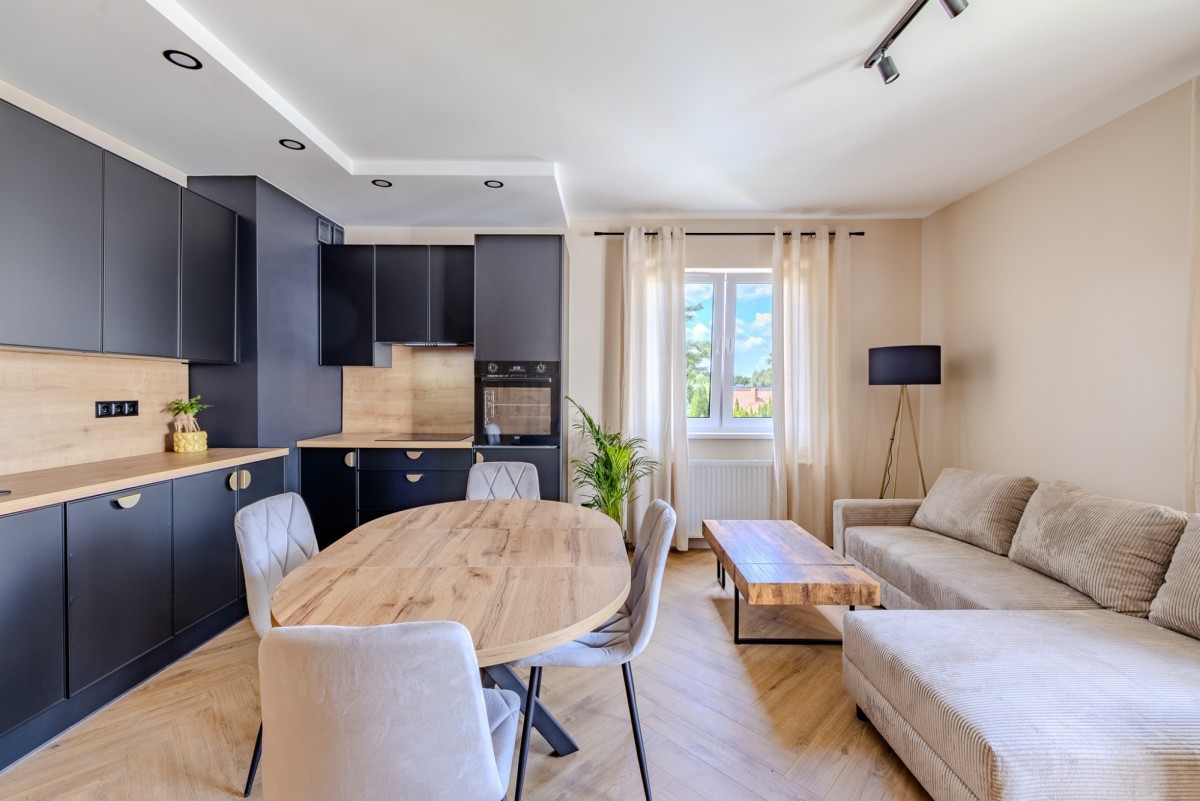 Квартира - 3 кімнати - 56 м² - вул. Сікорча Конінко
