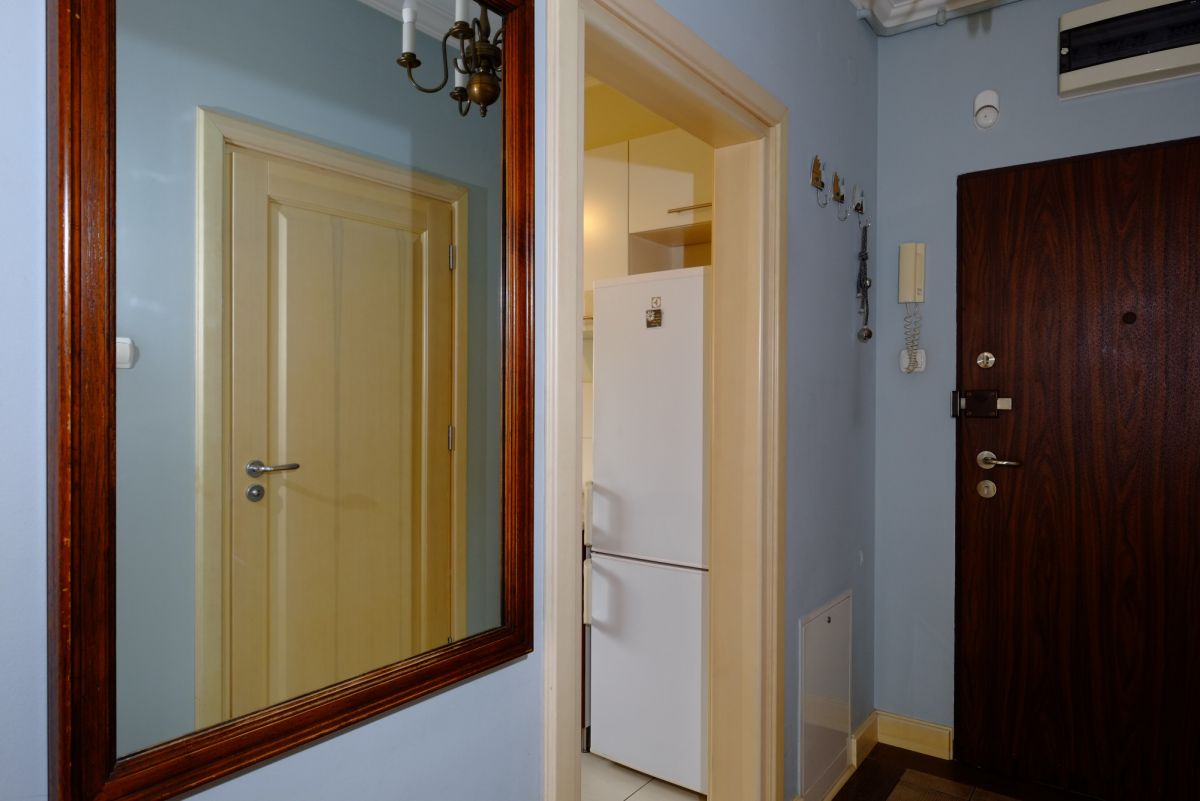 Mieszkanie - 1 pokój - 38 m² - winda - ul. Czorsztyńska Warszawa Wola