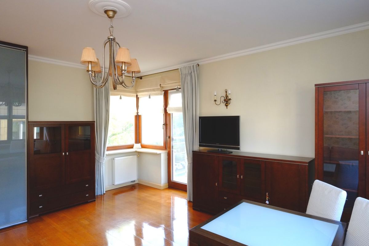 Mieszkanie - 1 pokój - 38 m² - winda - ul. Czorsztyńska Warszawa Wola