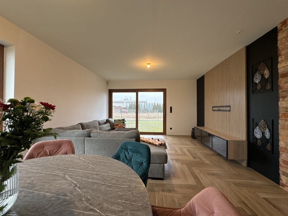 Casa - 4 habitaciones - 166 m² - c. Poznańska Daszewice