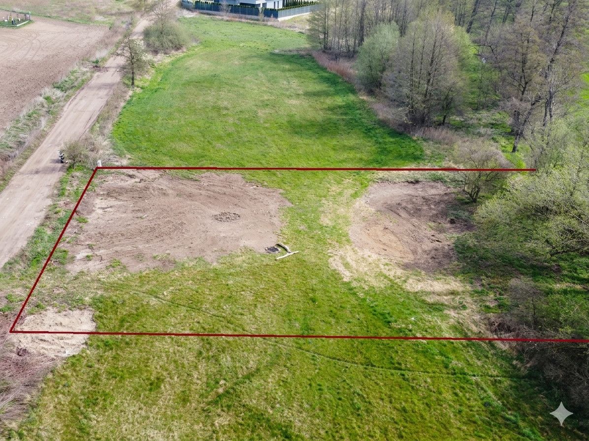Plot - 1400 m² - Golędzinów