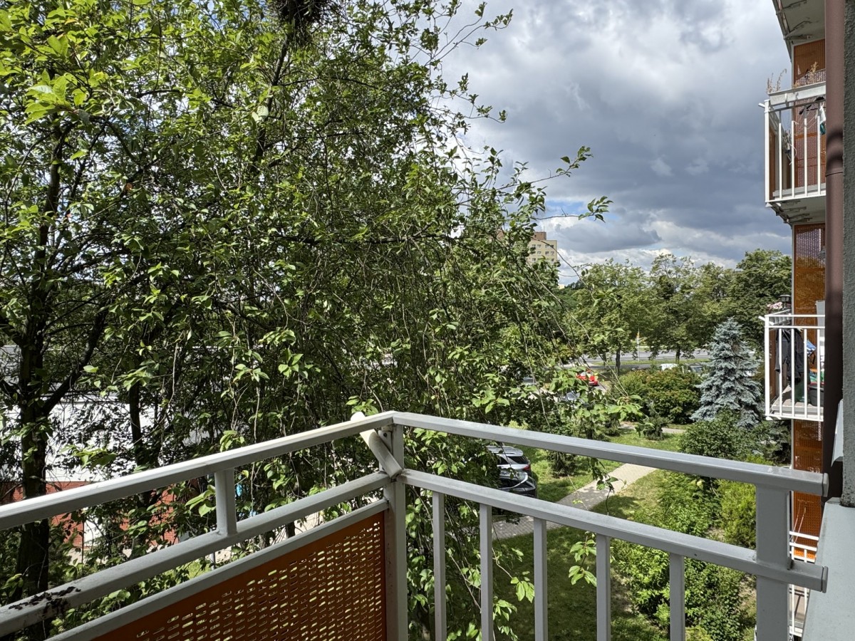 Mieszkanie - 2 pokoje - 48 m² - os. Przyjaźni Poznań