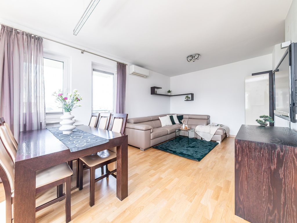 Квартира - 2 комнаты - 55 м² - лифт - ул. ген. Тадеуша Пельчыньского Варшава