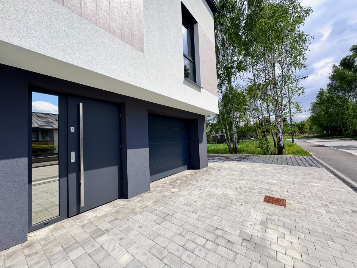 Casa - 6 habitaciones - 185 m² - Tychy Mąkołowiec