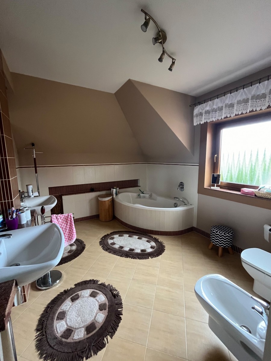 Casa - 4 stanze - 196 m² - via Zbigniewa Herberta Białystok Bacieczki