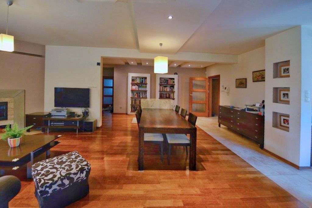 House - 5 rooms - 230 m² - Wiosenna St. Kraków Wola Justowska