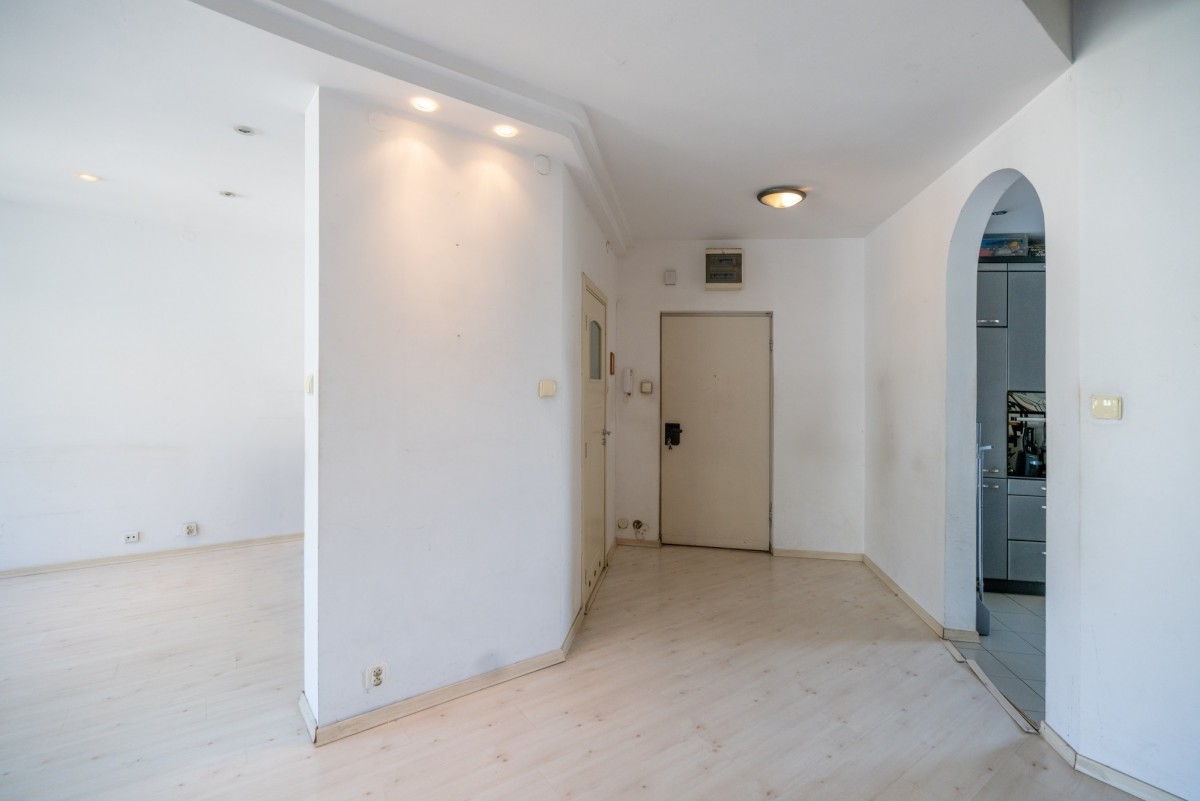 Apartment - 4 rooms - 100 m² - gen. Tadeusz Pełczyński St. Warsaw Bemowo