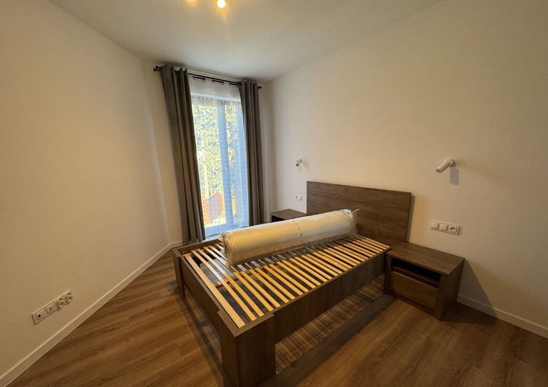 3 rooms, Parafialna, first rental