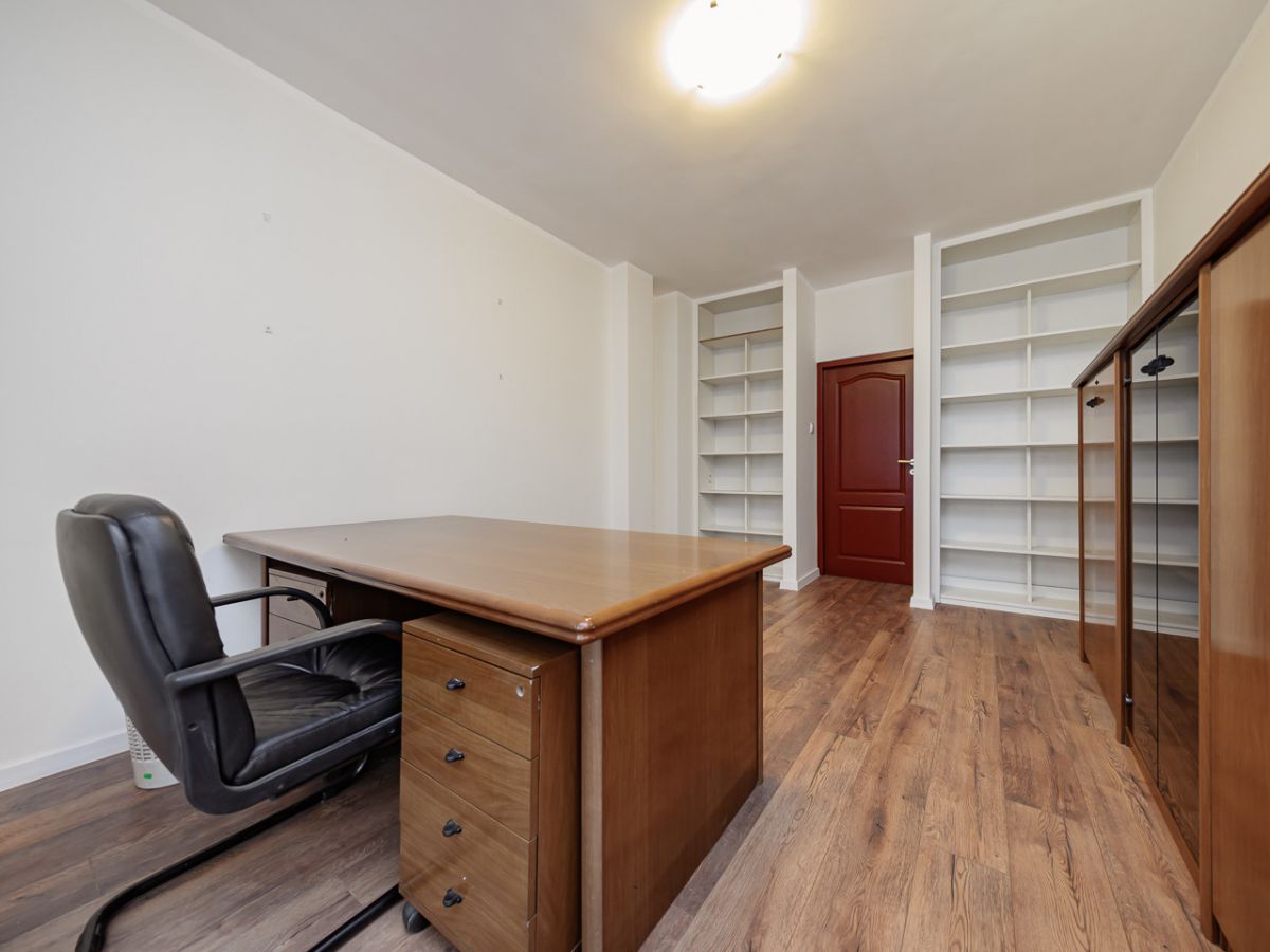 Квартира - 5 комнат - 180 м² - ул. Żelazna Варшава Вола