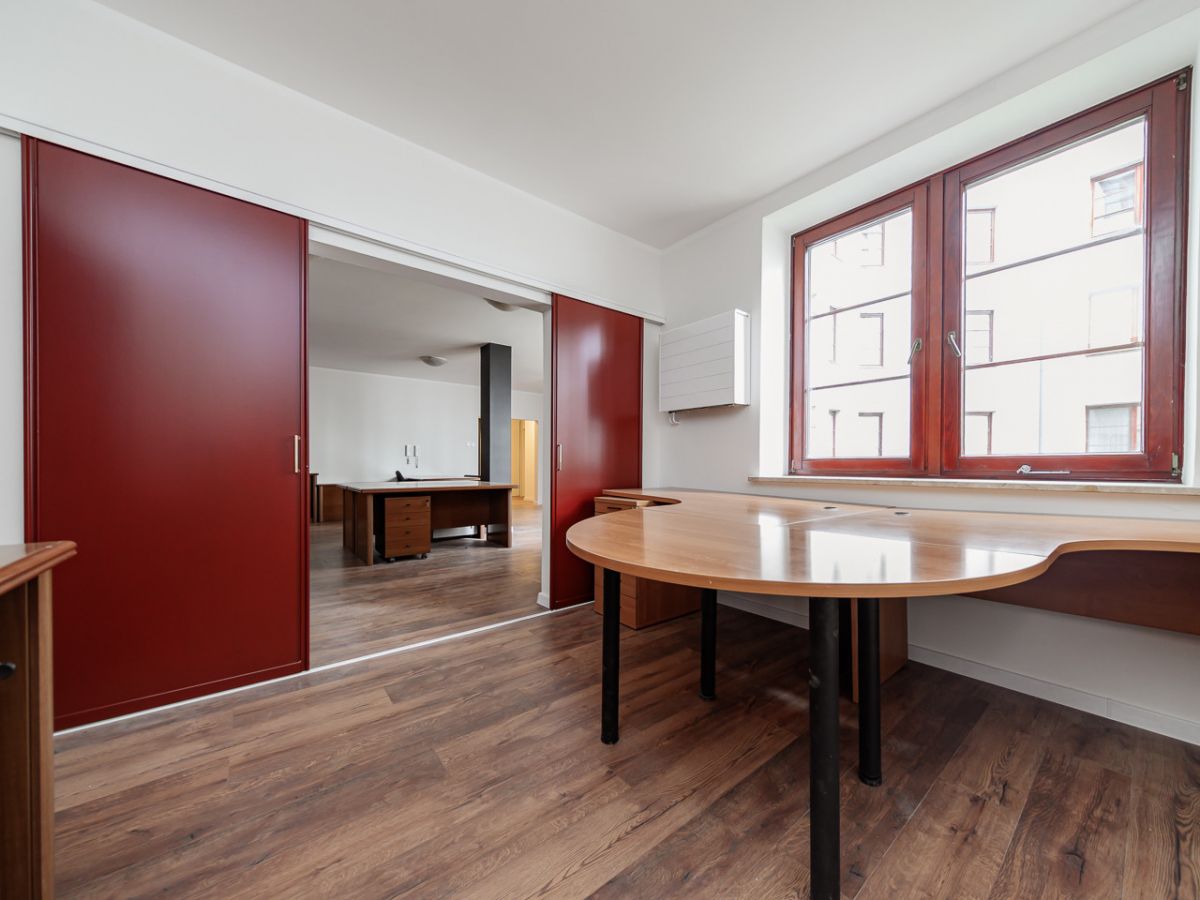 Квартира - 5 комнат - 180 м² - ул. Żelazna Варшава Вола