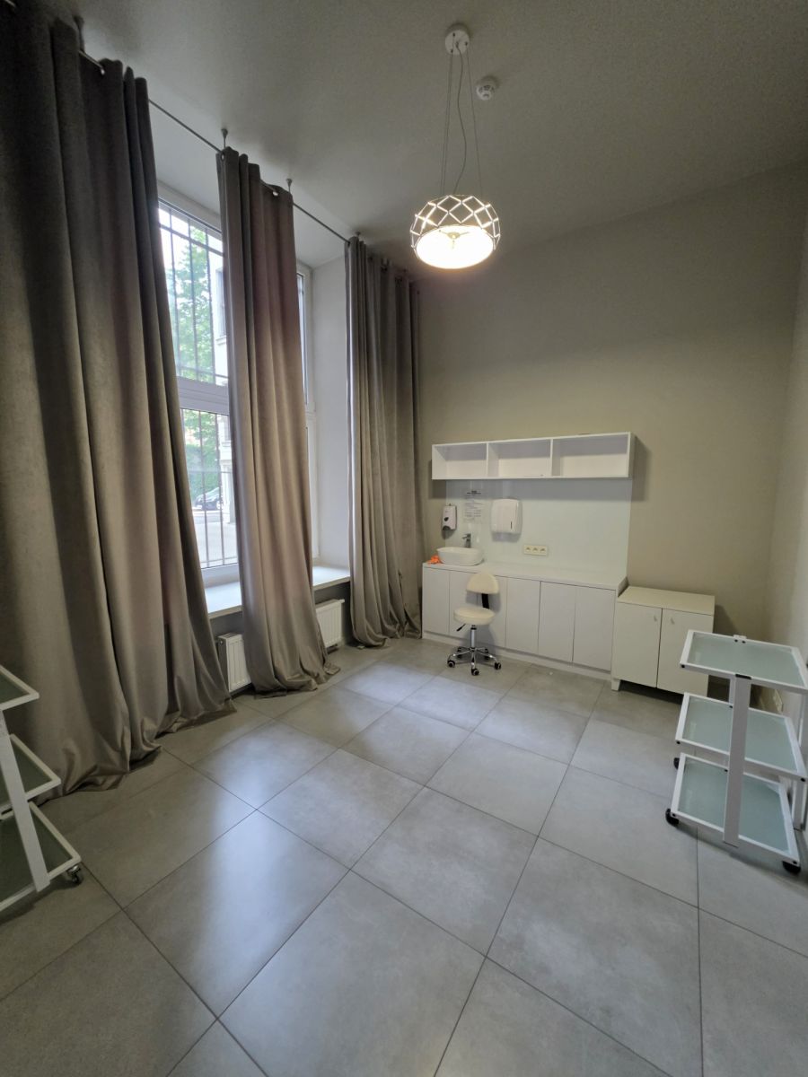 로컬 - 5개 방 - 125 m² - ul. Nawrot Łódź Śródmieście