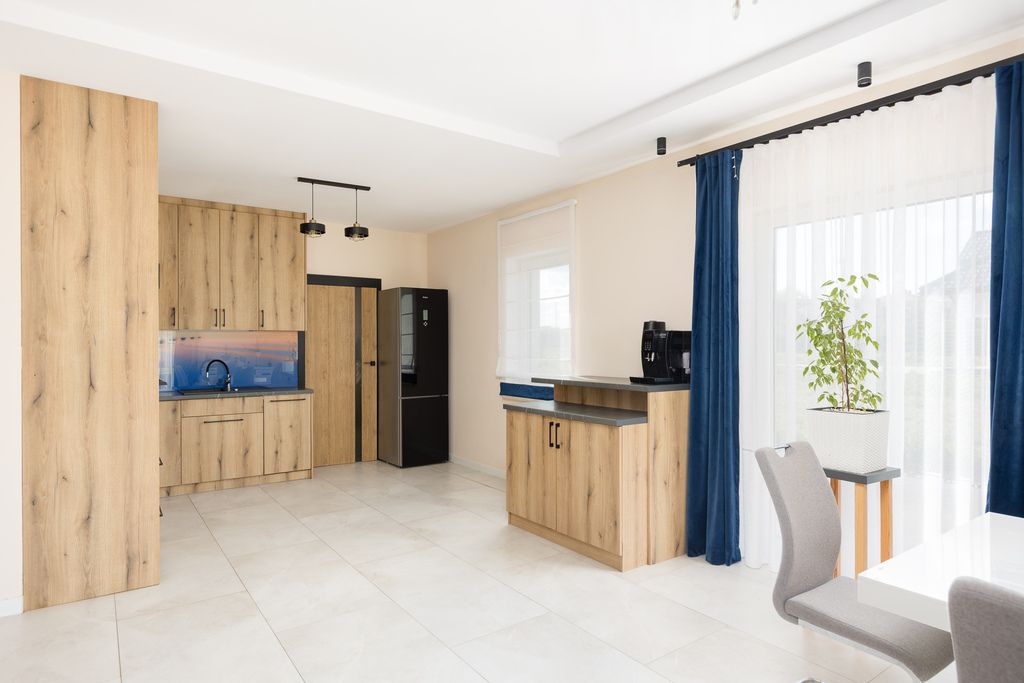 House - 5 rooms - 240 m² - Ulan-Majorat