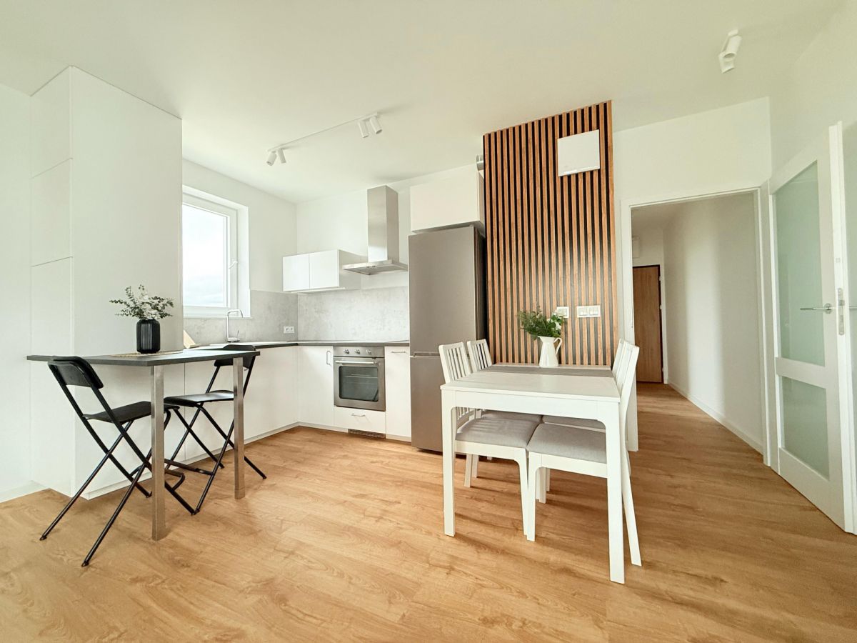 Apartment - 2 rooms - 45 m² - elevator - ul. Jana Nowaka-Jeziorańskiego Warsaw Praga-Południe Gocław