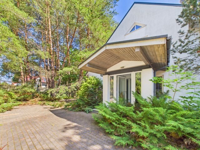 Будинок - 6 кімнат - 275 м² - Станіславово