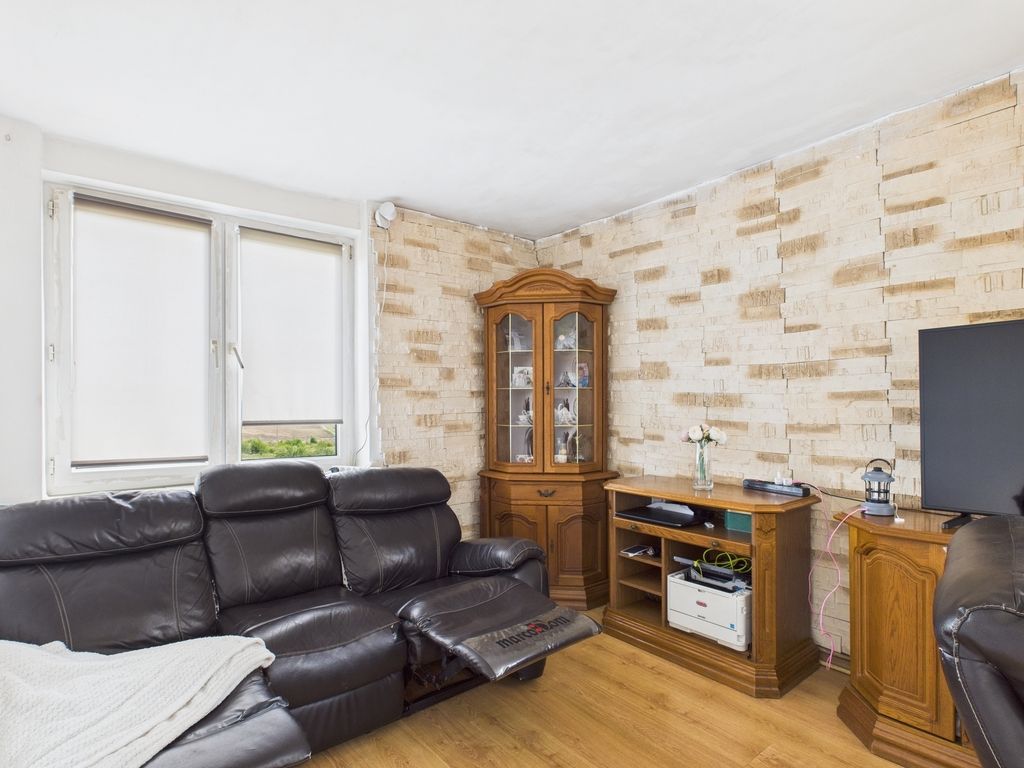 Квартира - 2 кімнати - 46 м² - вул. Шосе Байткоська Нова Вісь Ельцька