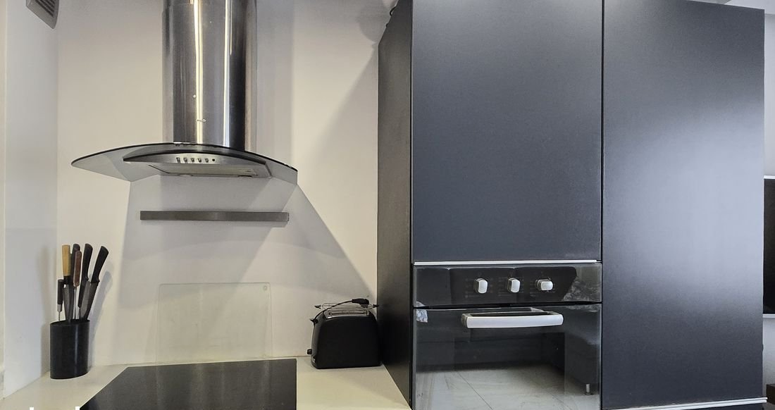 Duplex apartment with air conditioning and garage
