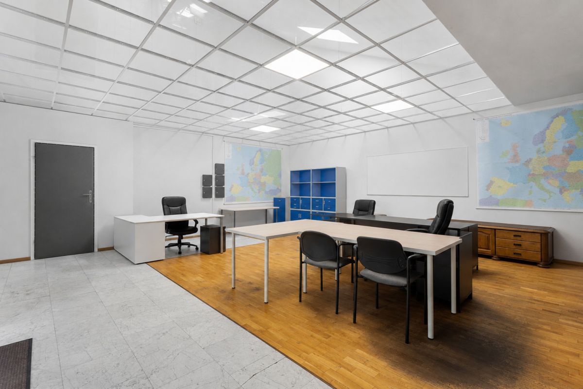 Oggetto - 1 camera - 696 m² - via Truskawkowa Poznań Szczepankowo