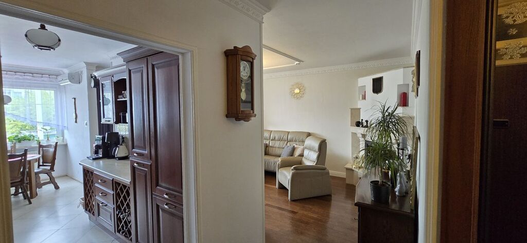 Apartamento - 3 habitaciones - 81 m² - ascensor - c/ Niecała Pruszków