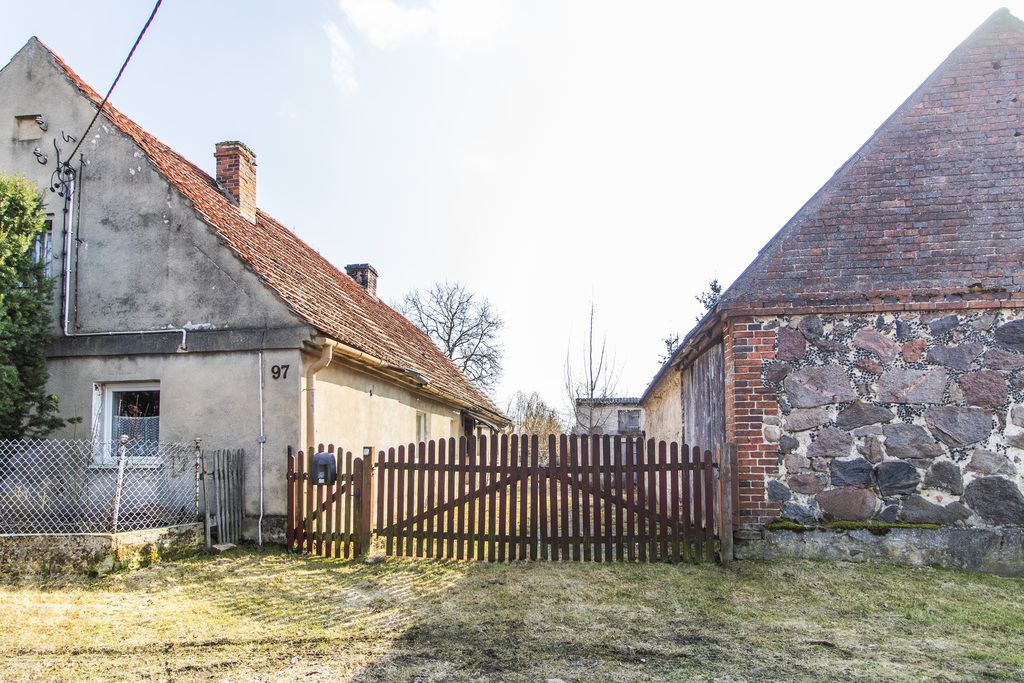 Dom - 4 pokoje - 191 m² - Stypułów