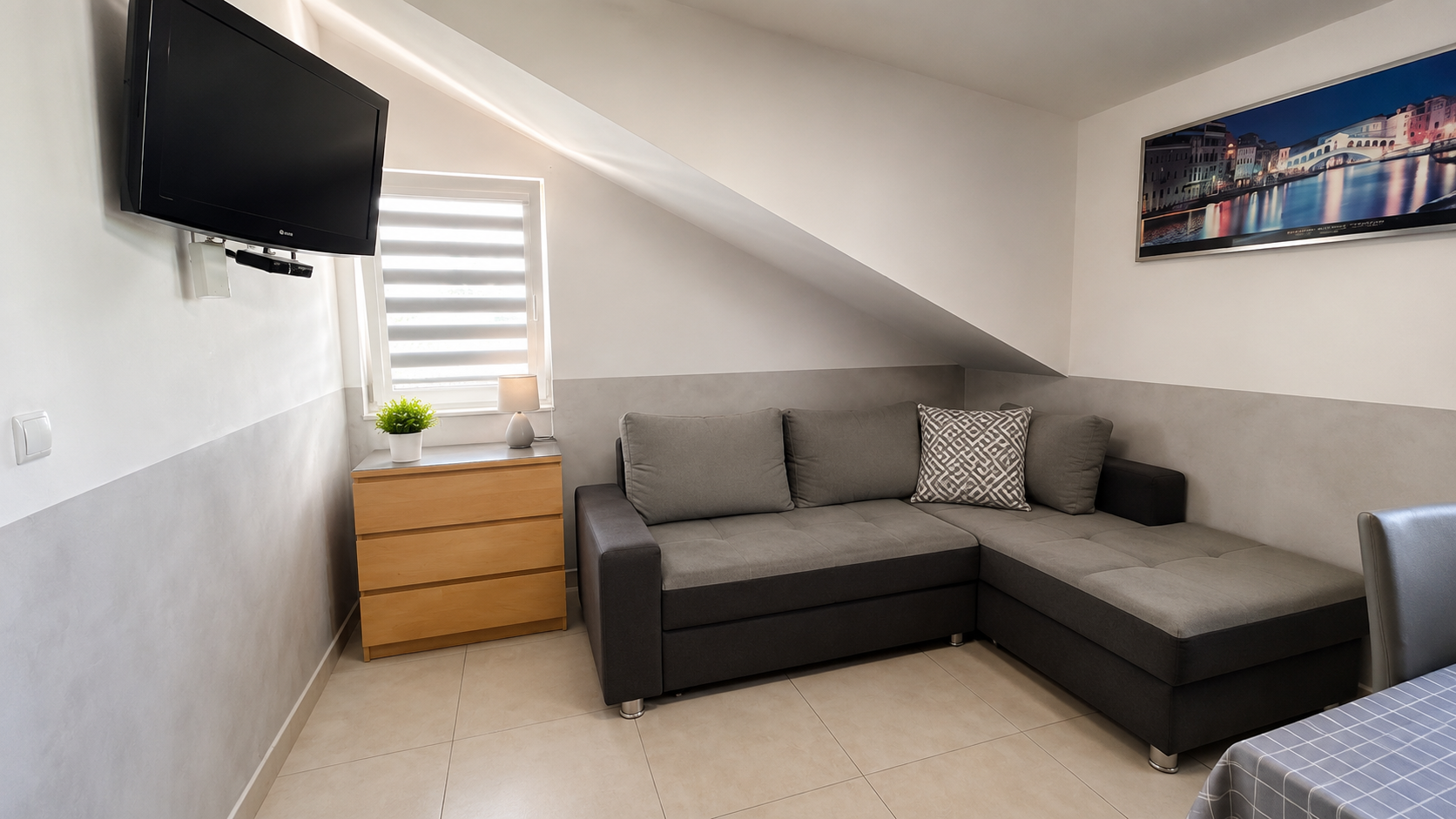 Trilocale in affitto a Krzyki, 70 m², Wysoka