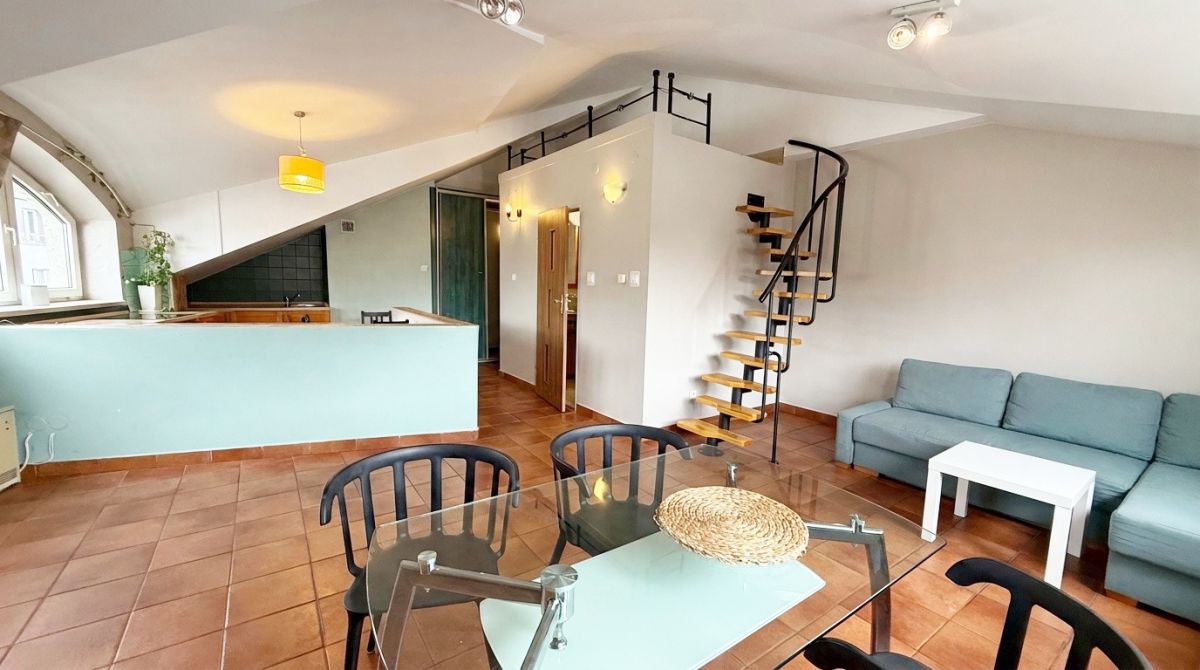 Mieszkanie - 1 pokój - 46 m² - winda - ul. Jonatana Warszauera Kraków Kazimierz