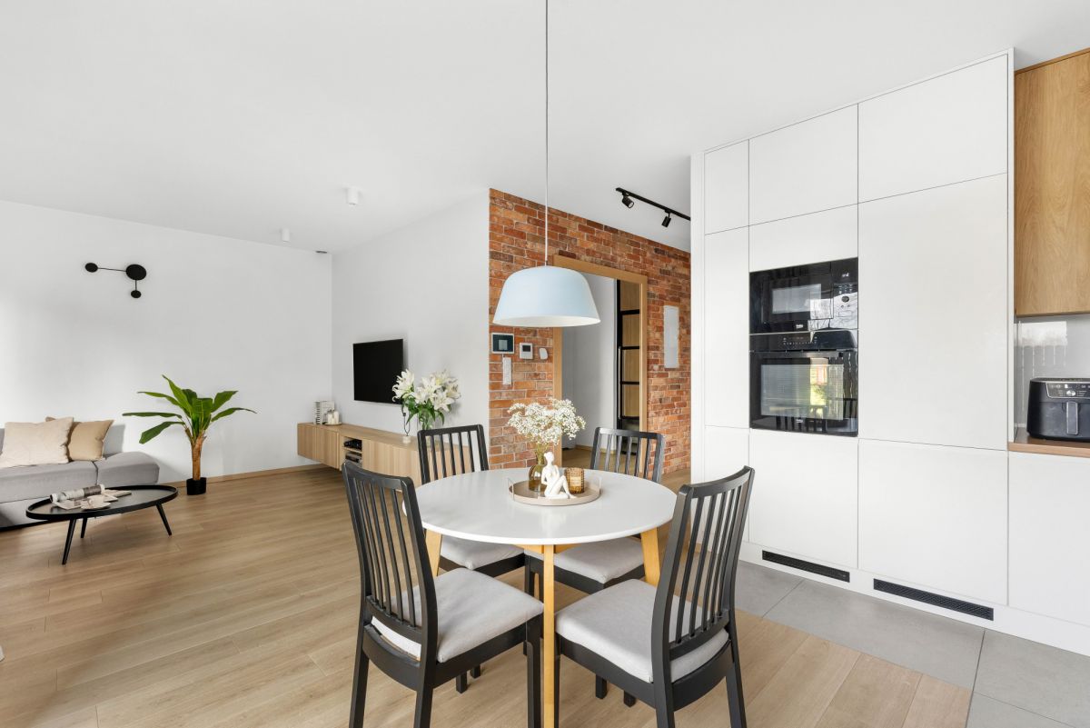 Haus - 5 Zimmer - 183 m² - ul. Szpitalna Ząbki