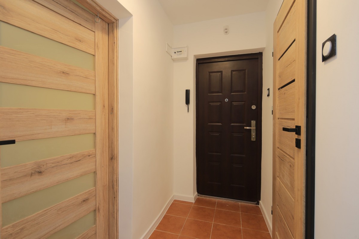Квартира - 3 кімнати - 54 м² - ал. Майова Глівіце