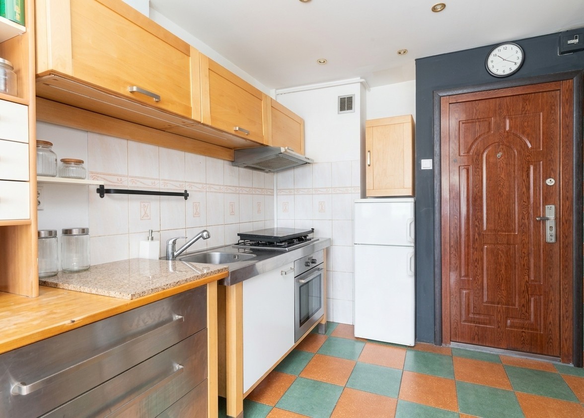 Apartamento - 1 habitación - 27 m² - ascensor - c/ św. Bonifacego Warszawa Mokotów