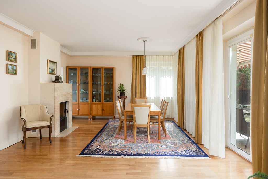 Casa - 4 stanze - 199 m² - via Sasanki Józefosław