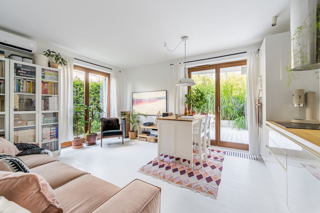 Apartment - 3 rooms - 57 m² - elevator - Obwodowa St. Warsaw Targówek Mieszkaniowy
