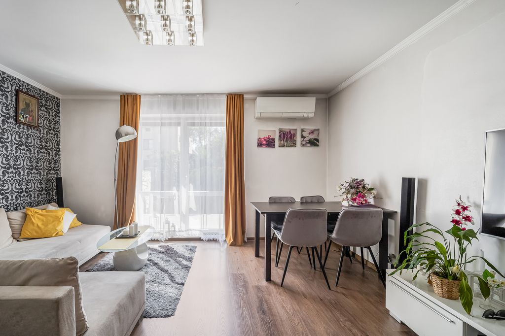 집 - 4개 방 - 115 m² - Ksawerego Pruszyńskiego 비에자노프