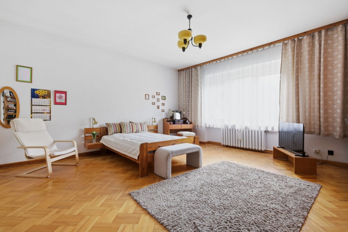 Dom - 5 pokoi - 394 m² - ul. Jutrzenki Warszawa Włochy