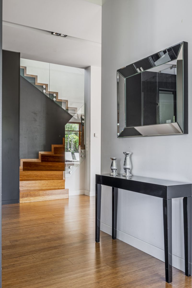 Casa - 5 habitaciones - 265 m² - Calle Winnicy Kwirynów