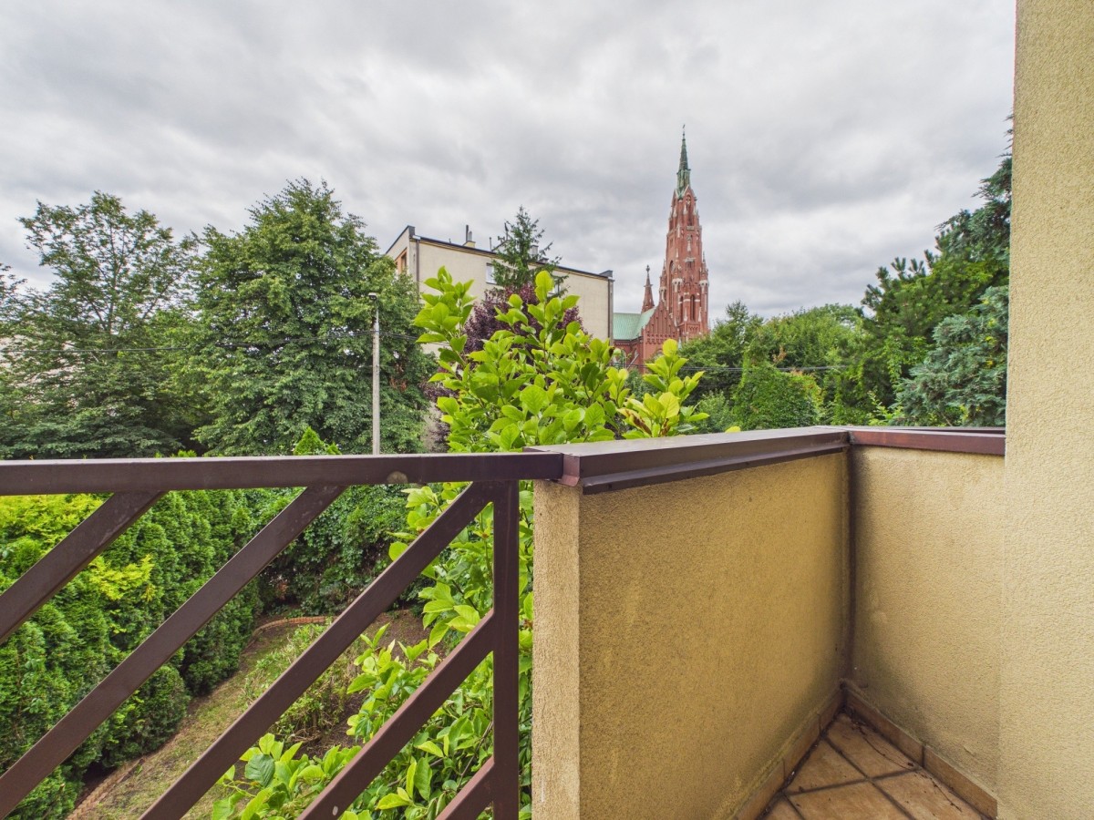 House - 6 rooms - 220 m² - ul. Romualda Traugutta Dąbrowa Górnicza