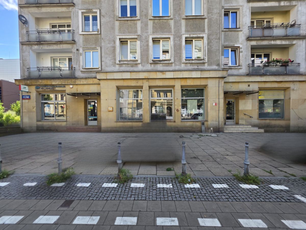 로컬 - 13개 방 - 351 m² - ul. Piotrkowska Łódź Śródmieście