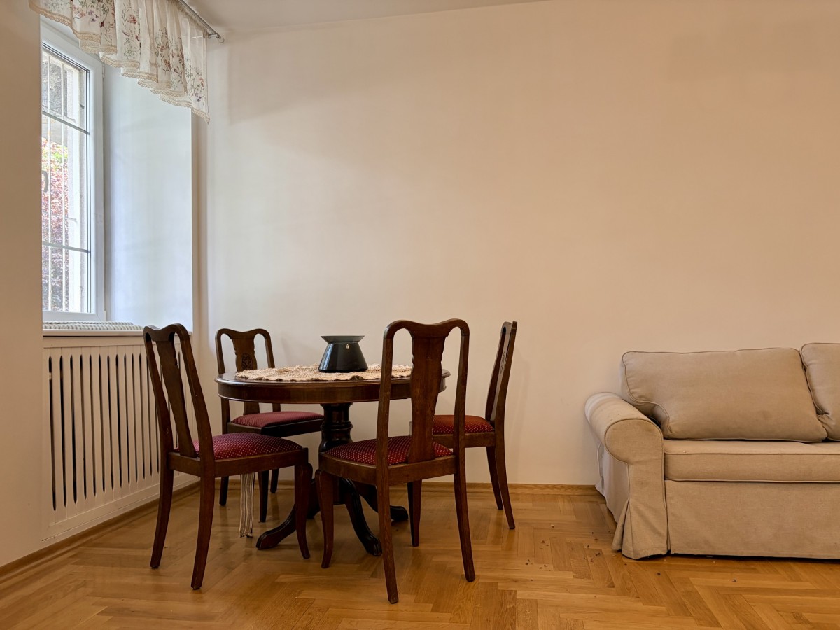 Wohnung - 2 Zimmer - 42 m² - ul. Juliana Ursyna Niemcewicza Warszawa Ochota