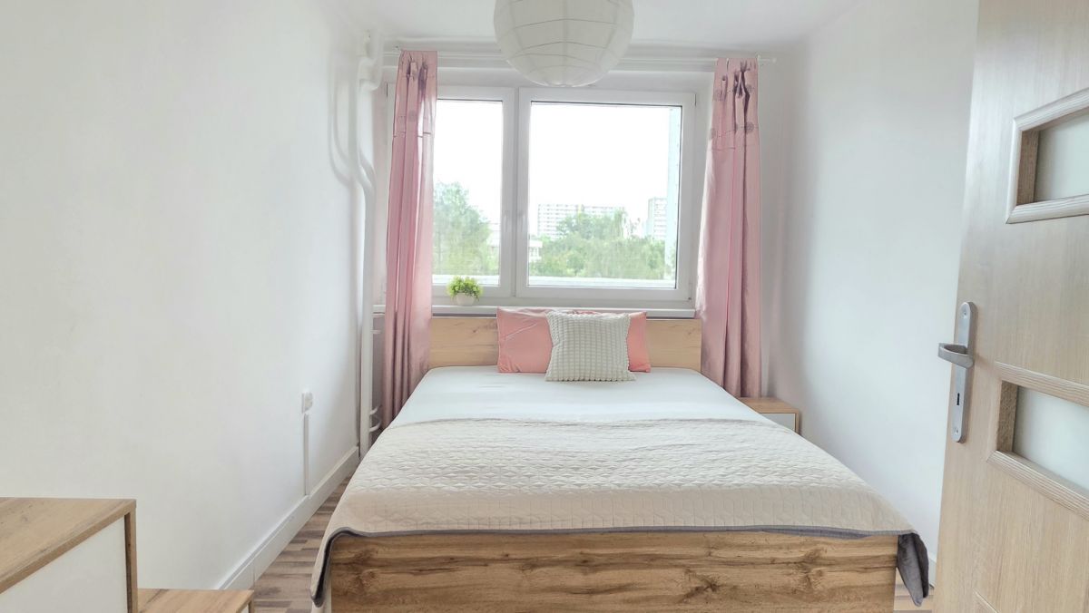 Wohnung - 2 Zimmer - 49 m² - Tysiąclecia Straße Katowice Tysiąclecia Wohnsiedlung