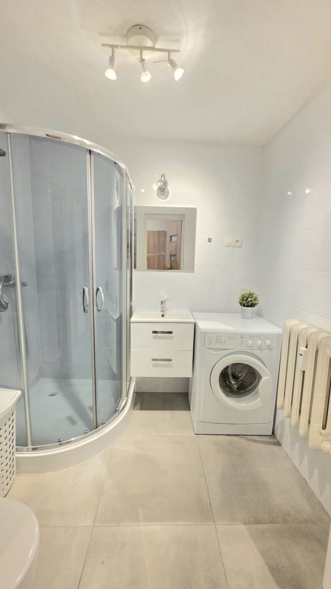 Wohnung - 2 Zimmer - 49 m² - Tysiąclecia Straße Katowice Tysiąclecia Wohnsiedlung