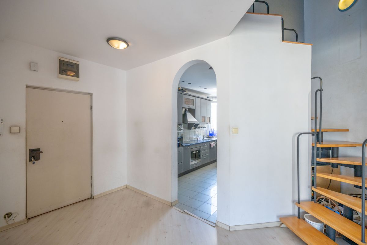 Apartment - 3 rooms - 100 m² - gen. Tadeusza Pełczyńskiego St. Warsaw Bemowo