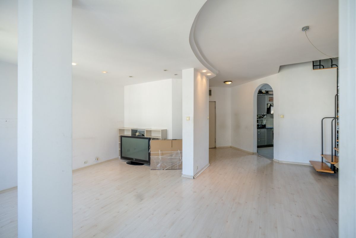 Apartment - 3 rooms - 100 m² - gen. Tadeusza Pełczyńskiego St. Warsaw Bemowo