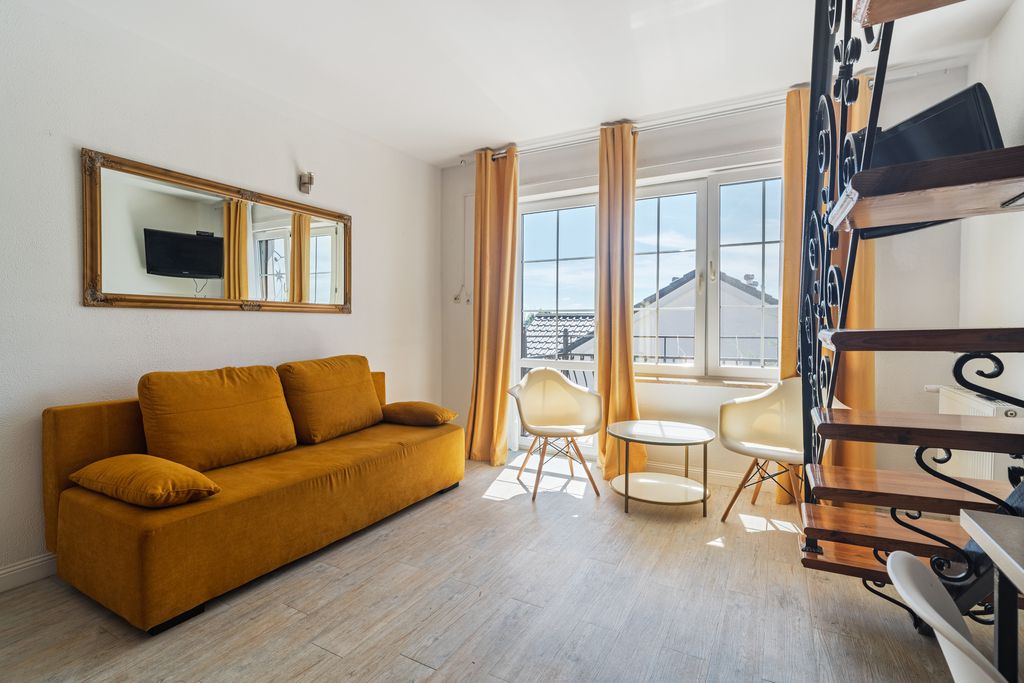 로컬 - 19개 방 - 562 m² - ul. Wiślana Krynica Morska
