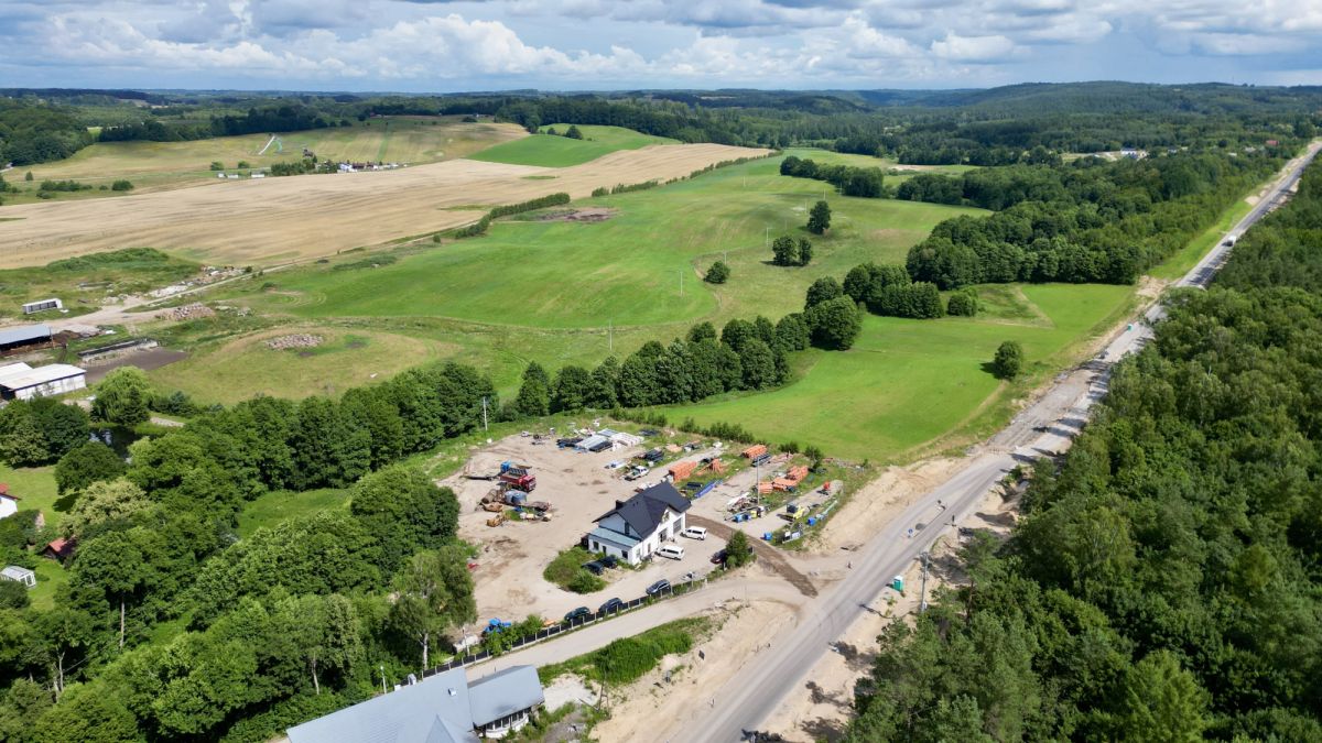 Locale - 11 stanze - 12797 m² - via Mestwina Trzepowo