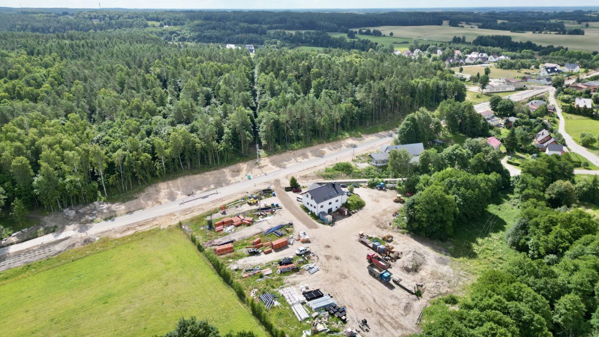 Locale - 11 stanze - 12797 m² - via Mestwina Trzepowo